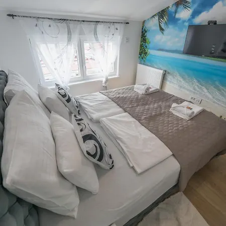 Appartement Tri Kralja 1 *