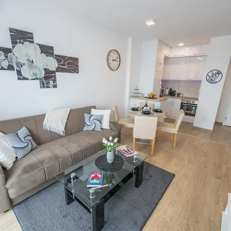 Tri Kralja 1 * Banja Koviljača